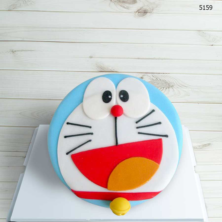 Loving Creations for You: Doraemon Vanilla Chiffon Cake