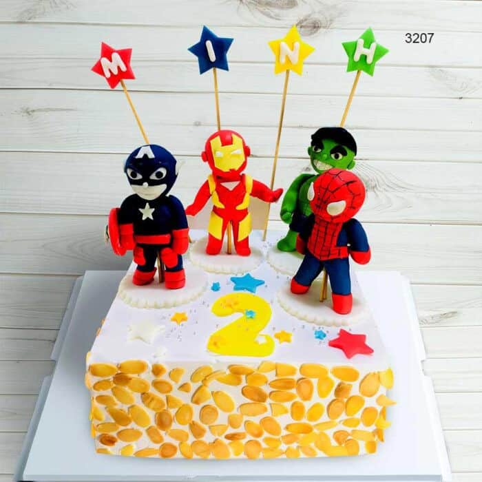 Bánh sinh nhật Captain America xứng đáng yêu