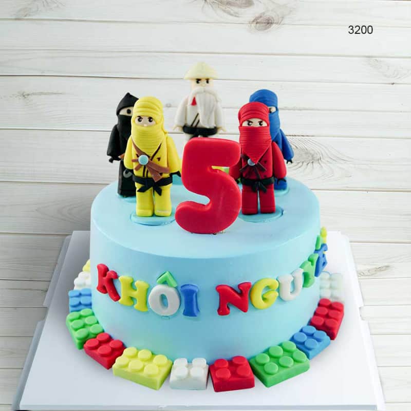Bánh sinh nhật Ninjago ấn tượng