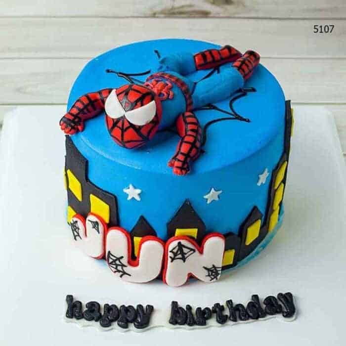 Bánh sinh nhật người nhện ở xứng đáng yêu