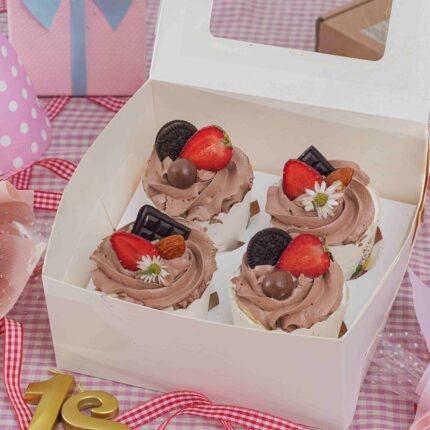 Set 4 bánh cupcake sinh nhật trang trí chocolate
