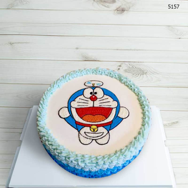 Bánh kem Doraemon bay chong chóng tre
