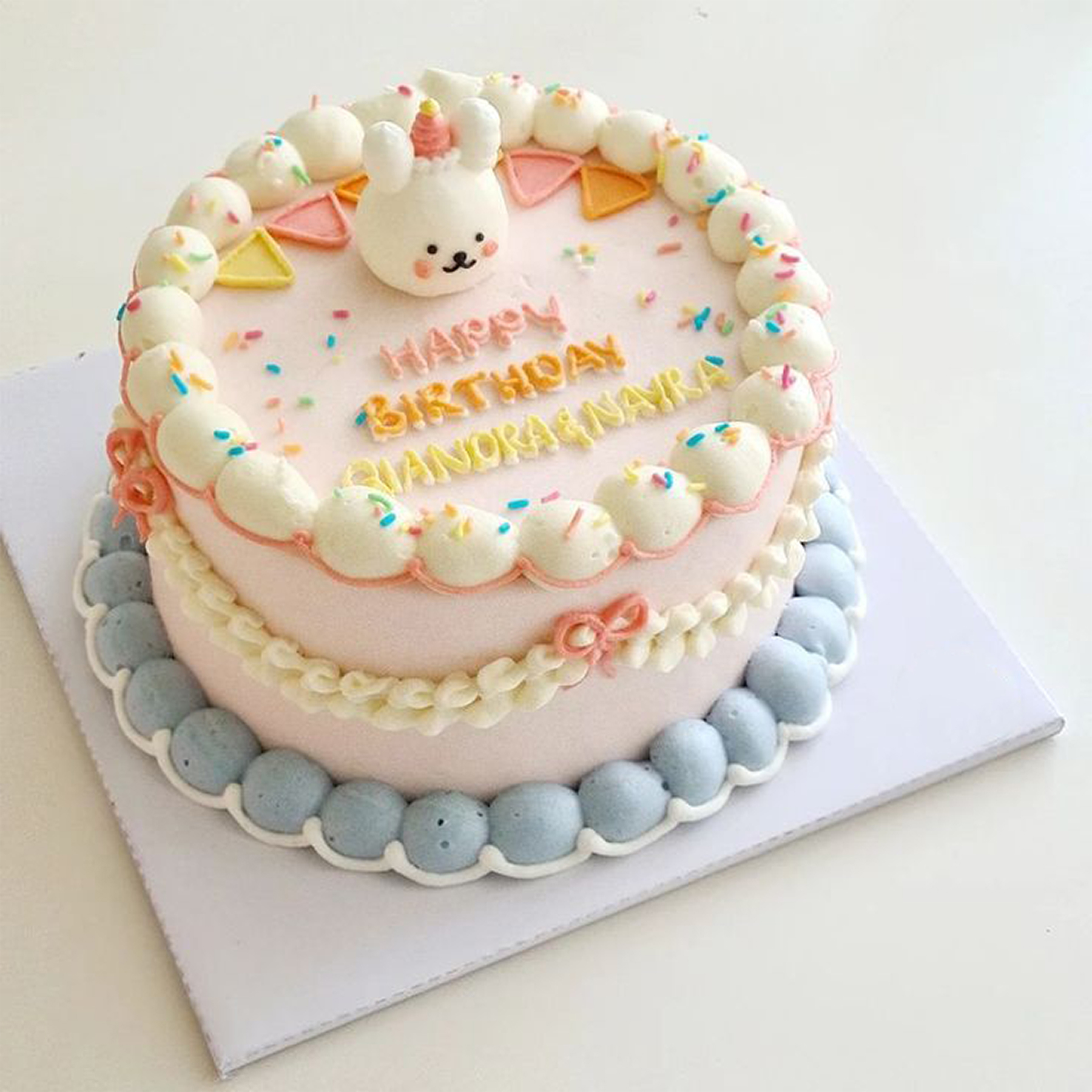 BTNY70  Bánh sinh nhật Vương Miện Nơ Voan sz22